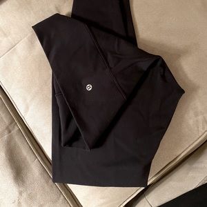 Lululemon Wunder Under Leggings Size 12